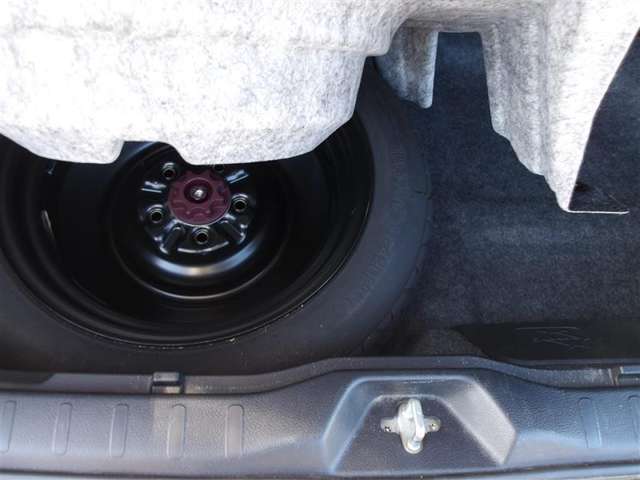 【クルマの状態を徹底検査して公開】中古車の総合評価や内外装の状態などをひと目で分かるよう、プロの検査員が実施した車両検査証明書をご用意しています。
