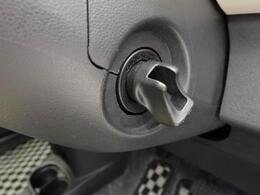 ダイハツディーラーでは『ダイハツ認定中古車』という基準を設け、車選びに詳しくないお客様でも『安心して選べる』をご提供しています。