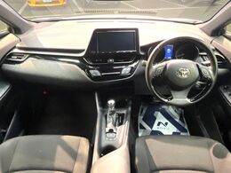 グループ総在庫数約30，000台！！全国の系列店からメーカー・車種問わずご紹介出来るので、あなたにピッタリのお車が見つかるはずです♪まずはお問い合わせ下さい☆