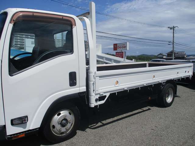 外寸607/189/235