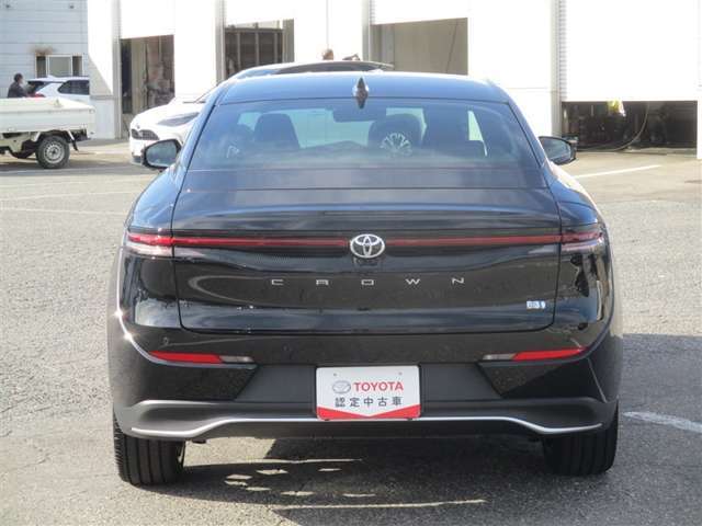 国家整備資格を取得しておりますメカニックが、大切なお客様のお車をご納車に向けて整備致します♪