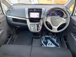 グループ総在庫数約30，000台！！全国の系列店からメーカー・車種問わずご紹介出来るので、あなたにピッタリのお車が見つかるはずです♪まずはお問い合わせ下さい☆