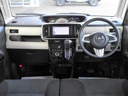 広いフロントガラスで視界も良好です！