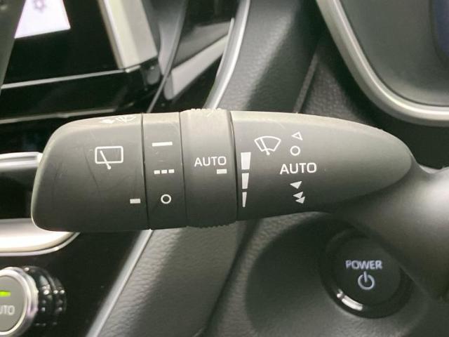 国産車から輸入車まで多様なお客様のニーズのお応えできるように、全国規模で豊富な在庫展開！車のことならWECARSへ！