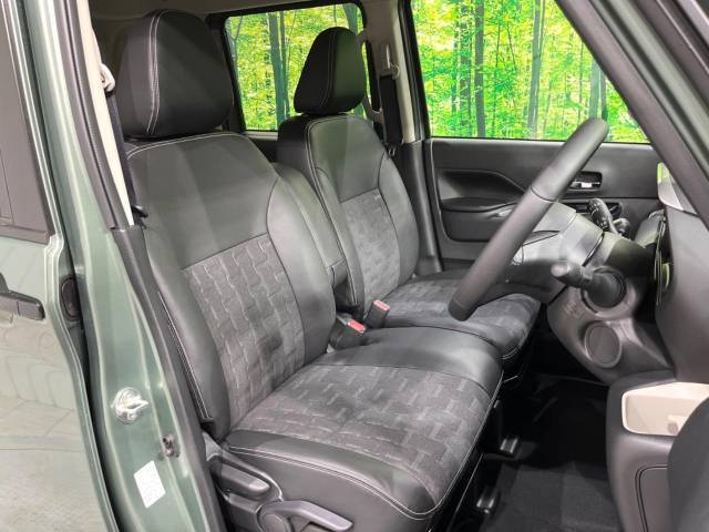 運転席シート廻りは使用感も少なく、良好な状態となっています。丁寧に使われていたことがよくわかりますね。