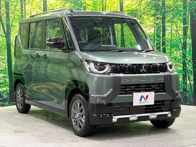 大好評のボディコーティング「弾スプラッシュコート」もご納車までに施工可能。通常のガラスコートと異なる、耐久年数6年の無機質ガラスコーティングが、ボディをキレイな状態に保ってくれます。