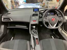 納車前にはディーラーでの整備依頼を実施しております（＾＾♪お客様の安心を第一に考えて、車両販売に力を入れております♪