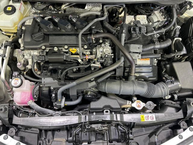 親切・丁寧な専門メカニックスタッフが応対！・車検・点検整備・事故等の修理などアフターサービスも安心。お車のカスタマイズもネクステージのサービススタッフまでご相談ください！