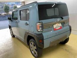 当店ではダイハツ認定U-CARをはじめ、お手頃価格のお車や、オトクなナビ付き車、オプション充実の高年式車をはじめ、ダイハツ車以外も豊富にラインナップしております。