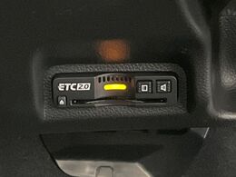 【ETC】高速道路の料金所をストレスなく通過！話題のスポットやサービスエリアに多い「スマートIC」利用時は必須のアイテムです。当店でセットアップを実施、ご納車当日からすぐにご利用いただけます！