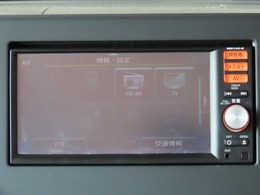 純正メモリーナビ搭載です。知らない道も安心ですね！