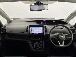 【インパネ全体】全方位で視界が広く、高い目線で運転もしやすいです！