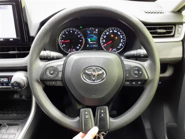 こちらのお車はいかがでしょうか？少しでも気になっていただけましたら是非お問い合わせください！さらにお車の詳細をお送りいたします！