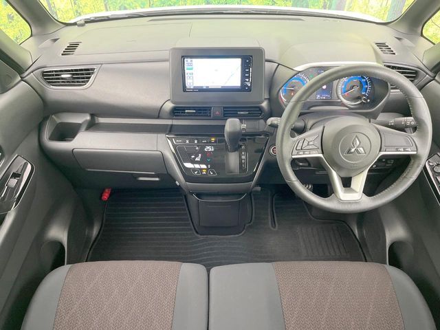 グループ総在庫数約30，000台！！全国の系列店からメーカー・車種問わずご紹介出来るので、あなたにピッタリのお車が見つかるはずです♪まずはお問い合わせ下さい☆