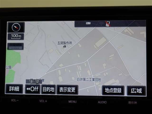 ナビゲーション付き。タッチパネル式で使いやすく、お出かけもラクラクです。