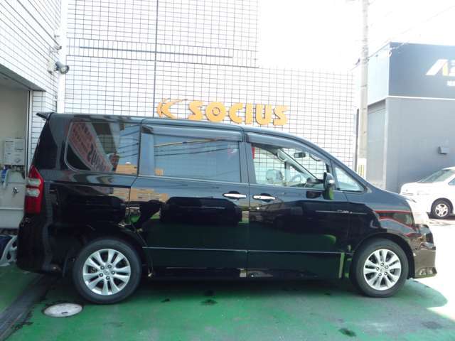 ソシアスの保証は安心の全車6ヵ月または6千キロ（どちらか早い方）無料保証！！また有料保証プランは最長3年まで御座います！更にロードサービス付！是非1度ご相談下さい！次にソシアスの整備についてです！→