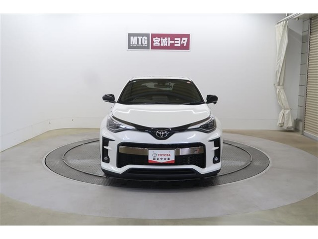 納車前にしっかり点検してお渡ししております。全店舗サービス工場も併設しております。納車後も安心してお任せ下さい。
