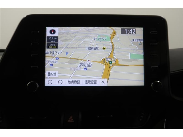 自動車保険やJAFも取扱いしています。土日も対応してますよ　♪♪