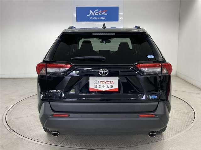 いつでも、どこでも、行きたい場所へ自由に行ける。世界を広げる、RAV4！！