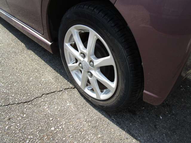 在庫車の損傷を防ぐ目的で予約無きご来店はお断りいたしております。