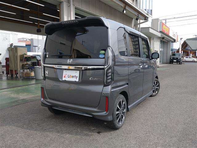 ■□■□■ 在庫数は約5000台！！ 年間販売台数は約12000台！！ 大量販売・大量仕入で1台あたりのコストを削減しています！！ ■□■□■