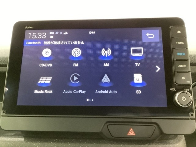ナビゲーションはフルセグTV、インターナビ対応のGathers純正メモリーナビを搭載しています。Bluetoothオーディオ機能がありますので、スマートフォンなどの音楽も再生できます。