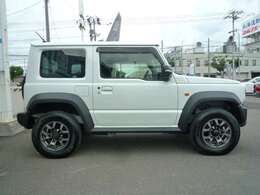 当店のお車には全て安心・充実の保証制度【さわやか保証】を完備しております！！保証期間は【納車日より1年間・走行距離無制限】です。※一部内容と異なる車種がございます。