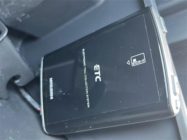 【　ETC　】今やカーライフにおける重要性はナビにも匹敵するのではないでしょうか？セットアップを行うことで利用可能になります！