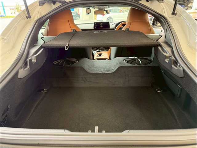 ☆全車修復歴なし！鑑定付きの良質なお車のみを厳選して展示中☆第3者機関の認定付き車ですので、遠方の方でも、安心してご検討いただけます。