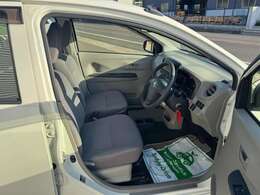 全国のAA会場で毎日競りに参加、本当に安く売値設定できる車しか仕入れておりません。他社在庫と比較下さいませ。