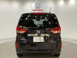 Honda認定中古車 U-Selectは3つの安心をお約束します。　1　Hondaのプロが整備した安心。 2　第三者機関がチェックした安心。　3　購入後もHondaが保証する安心。