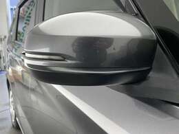 【ドアミラー】大きくて見やすいので、後方を見るときも安心です！