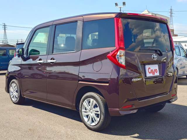 カーボプラスでは車両販売のほかに、車検、整備、鈑金修理、自動車保険などすべて取り扱いをしております。お客様のカーライフをトータルサポートします。
