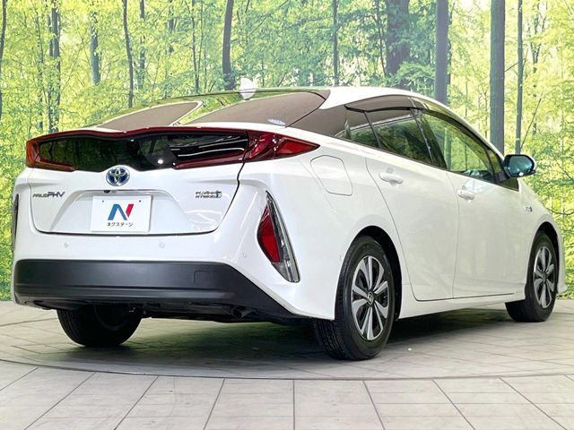 ☆全国のネクステージからお取り寄せが可能※！遠方の店舗に展示してあるクルマが気になる場合も、最寄りの店舗でご覧いただくことが可能です！是非私たちに要望をお聞かせください！※別途費用