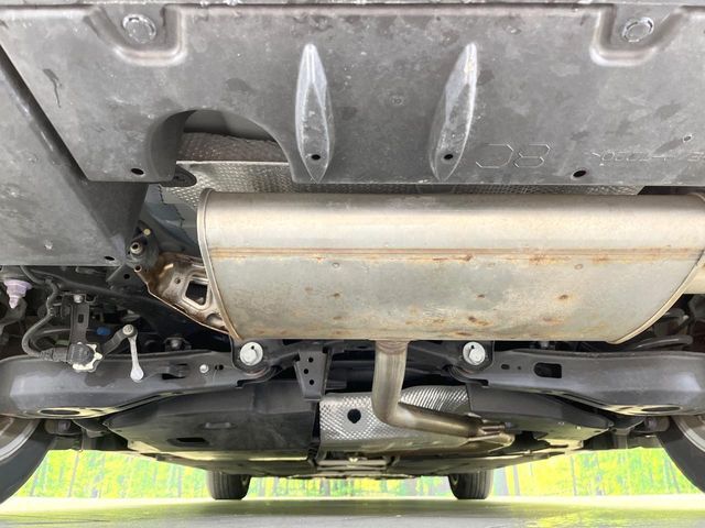 下回りがきれいなうちに、防錆加工の施工がオススメ。降雪地域はもちろん、沿岸部にお住いの方や、趣味でマリン・ウィンタースポーツをされる方にご好評いただいております。