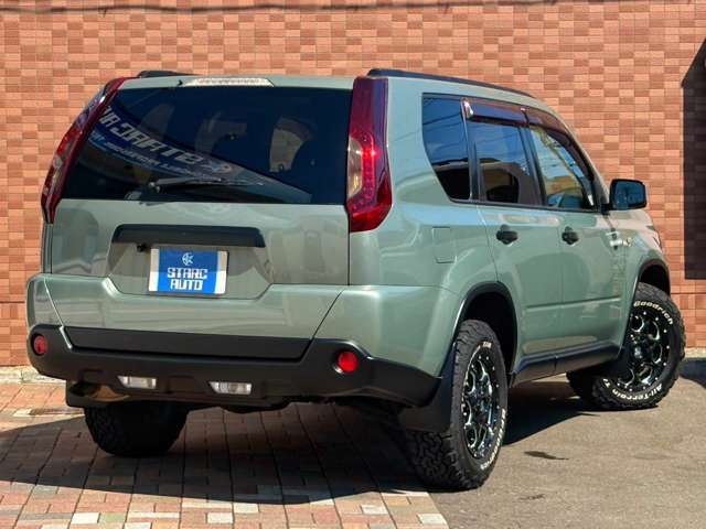 本州仕入でサビの少ない良質車☆希少純正色ヒマラヤンカーキ☆T31後期ディーゼル・6速AT☆リフトUP☆BF　グッドリッチ　オールテレン　KO2＆MLJアルミ☆9型フローティングナビ・TV☆バックカメラ