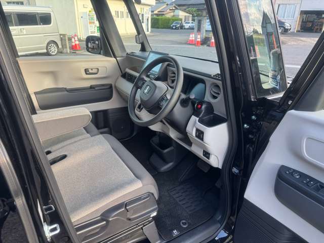 国産車はもちろん輸入車の専門パーツ・中古パーツの取り扱い多数！　詳しくはスタッフまで！