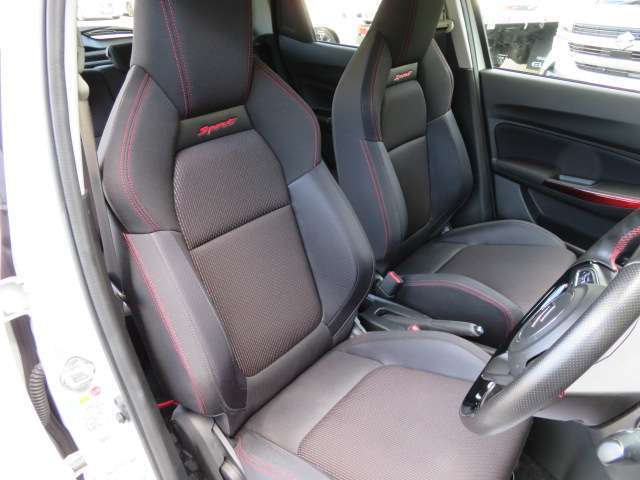 内外装きれいなお車です。