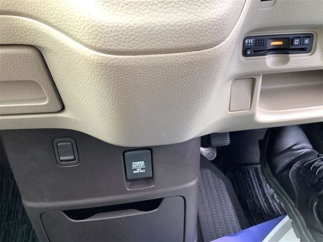 今お乗りの車から乗換えのお客様はもちろん、売却のみを検討されている方も、まずは当社までご相談下さい。