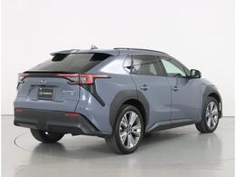 元弊社試乗車です！希少な電気自動車！パノラマムーンルーフ、レザーシート、スマートリヤビューミラー搭載！