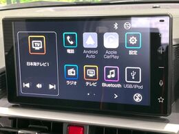 【9インチ　ディスプレイオーディオ】大画面ディスプレイへお持ちのスマートフォンと連携して、ナビやbluetoothでの音楽再生が可能です♪デザインはもちろん操作性も良好！別途ナビ機能の取付可能です♪
