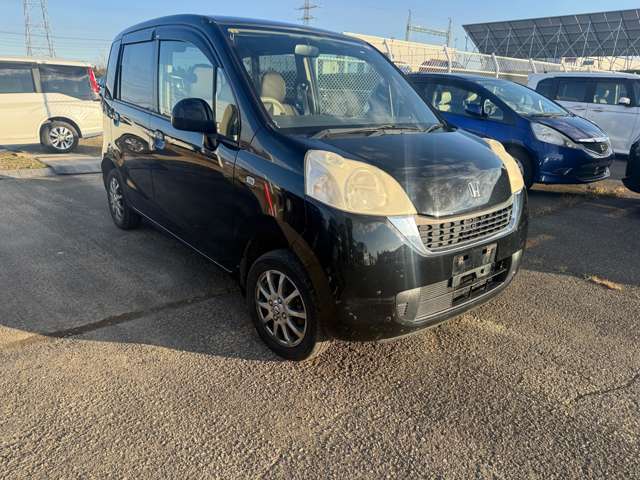 ☆展示台数100台以上♪毎週30台以上の新鮮な中古車が入庫します☆