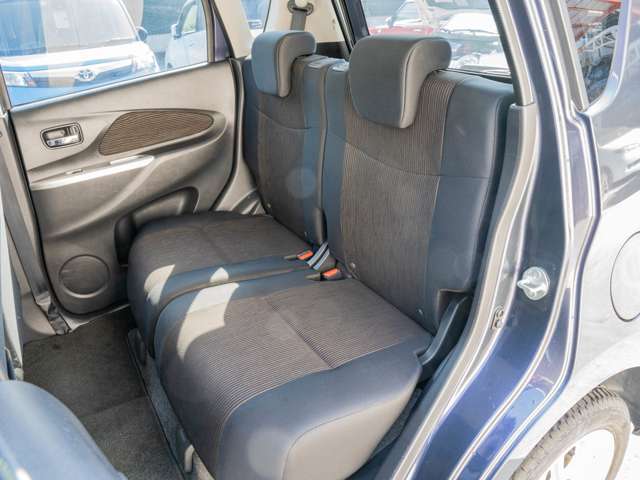 お車の車検整備もお受付致しております。他店で高額な継続車検見積をされた方、一度当社の見積りと比較して下さい。同じ作業内容でも違いが有りますよ。
