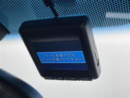 【後部座席操作部】後部座席を快適に過ごしていただくための便利な装備が付いています！