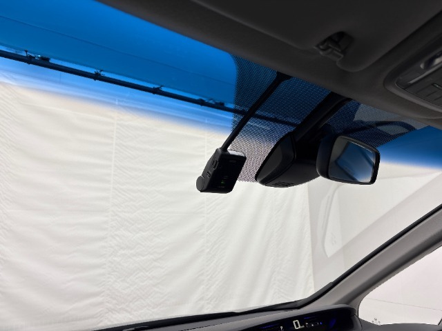 ■ドライブレコーダー■もしもの時に映像に残すことが出来るので便利です♪