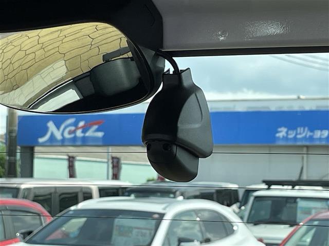 自動車保険各種取り扱っております。大好評　i-select5！お車のサポート関係も充実しております。