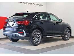 敷地内には新車ショールームAudi長野、サービス工場、グループ会社のメルセデス・ベンツ長野を併設しております。