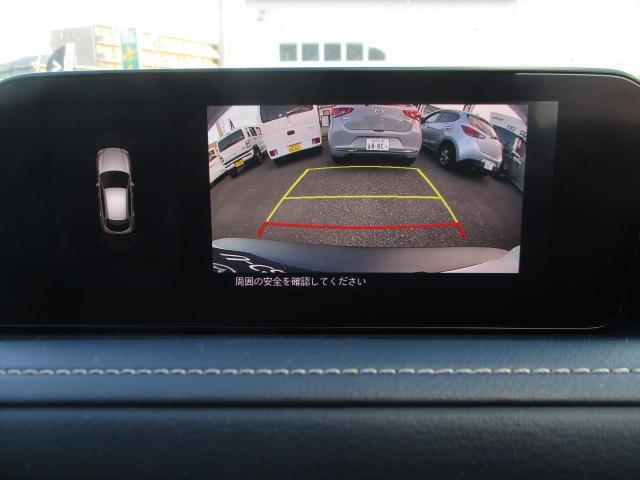 バックでの駐車をサポートしてくれるバックカメラを装備！