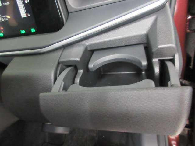 オートベル東バイパス店・オートベル浜線バイパス嘉島店・オートベルサンロードシティ人吉店の熊本県下3店舗に総在庫常時800台以上を展示しております。