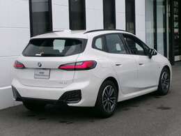 当社試乗車としてのみ使用しておりました。